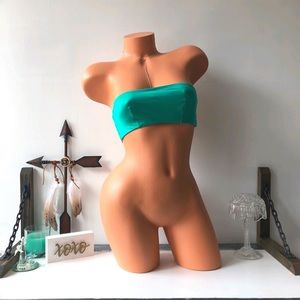 Victoria’s Secret Caged Bandeau Bra